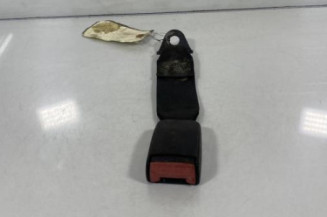 Attache ceinture arriere gauche PEUGEOT 306