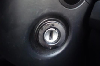 Pretensionneur de ceinture avant droit SKODA OCTAVIA 2