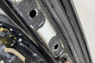 Malle/Hayon arriere VOLKSWAGEN TOUAREG 1