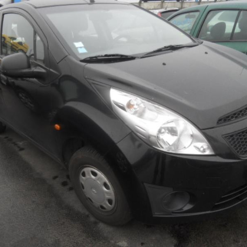 Malle/Hayon arriere CHEVROLET SPARK Photo n°4