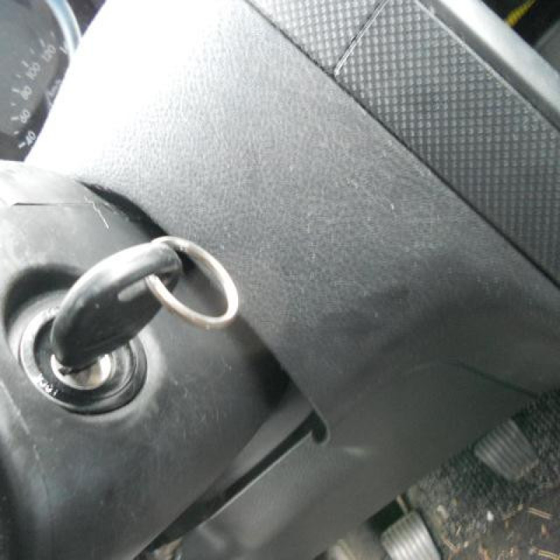 Leve vitre electrique avant droit CHEVROLET KALOS Photo n°8