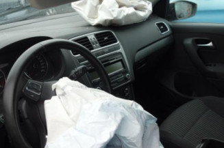 Serrure arriere droit VOLKSWAGEN POLO 5