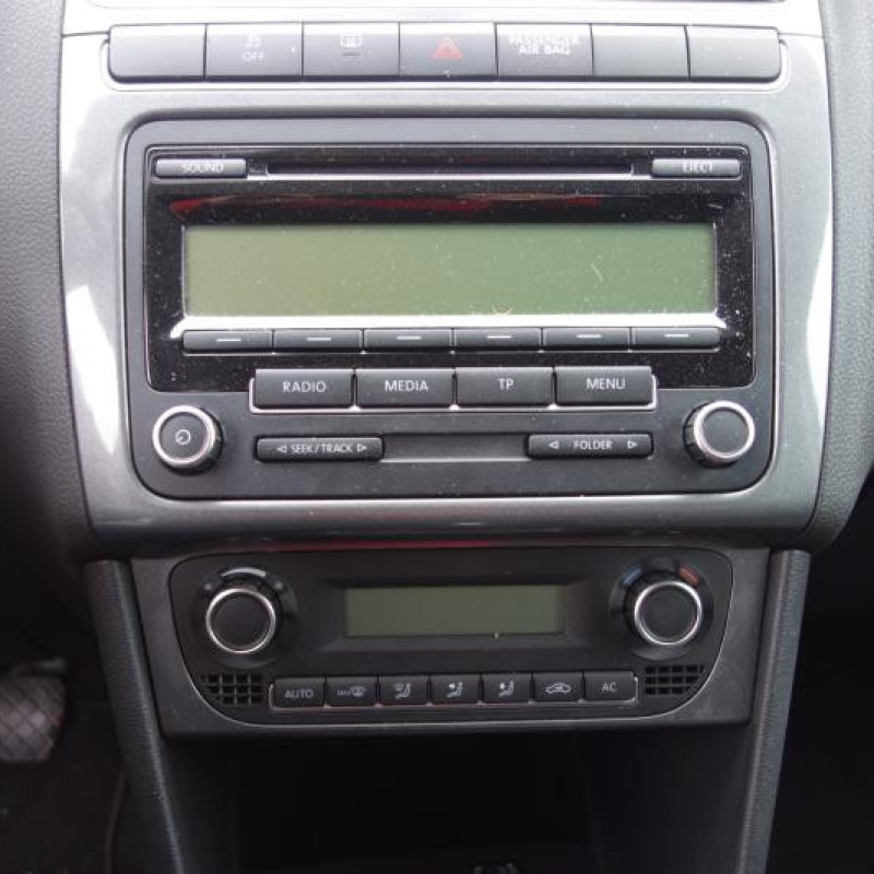 Serrure arriere droit VOLKSWAGEN POLO 5 Photo n°9