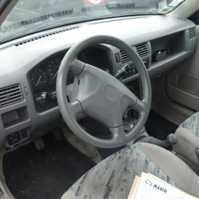 Porte arriere droit MAZDA DEMIO Photo n°7