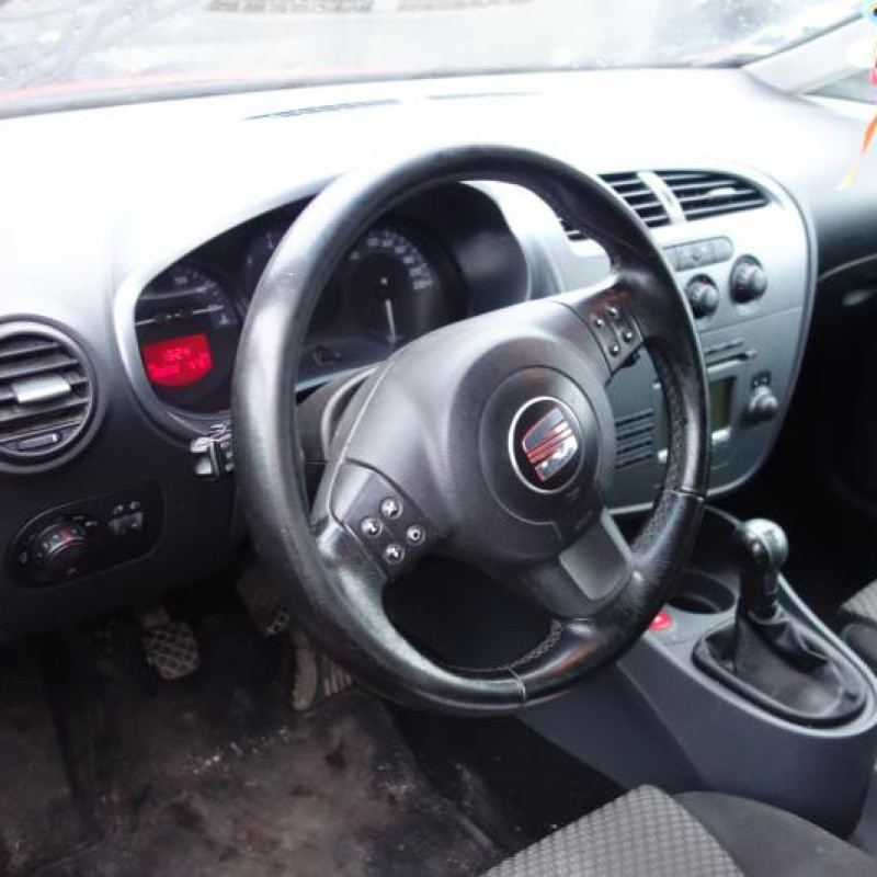 Ceinture arriere gauche SEAT LEON 2 Photo n°9