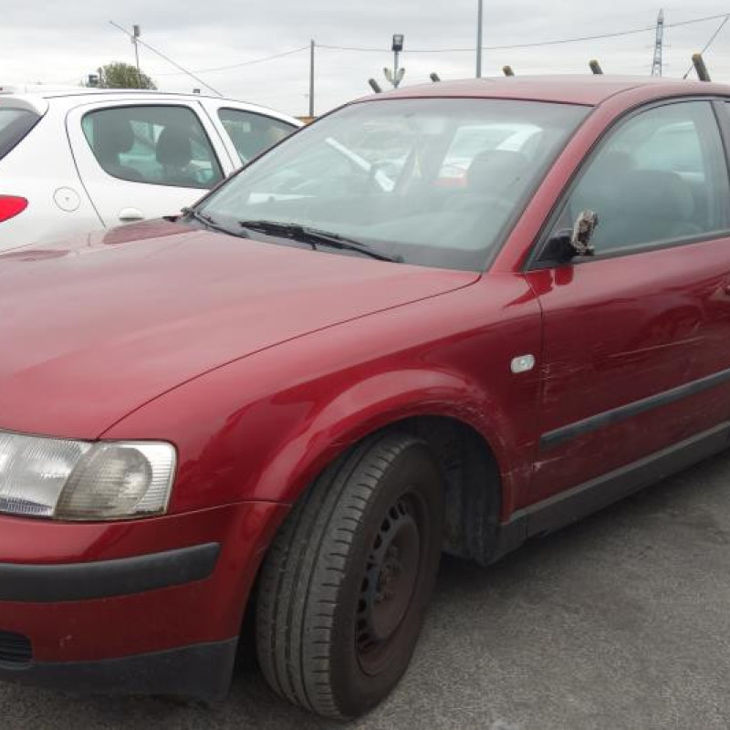 Pare choc avant VOLKSWAGEN PASSAT 4 Photo n°5