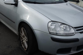 Pretensionneur de ceinture avant droit VOLKSWAGEN GOLF 5
