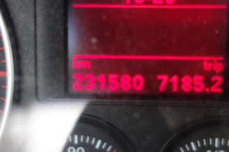 Pretensionneur de ceinture avant droit VOLKSWAGEN GOLF 5