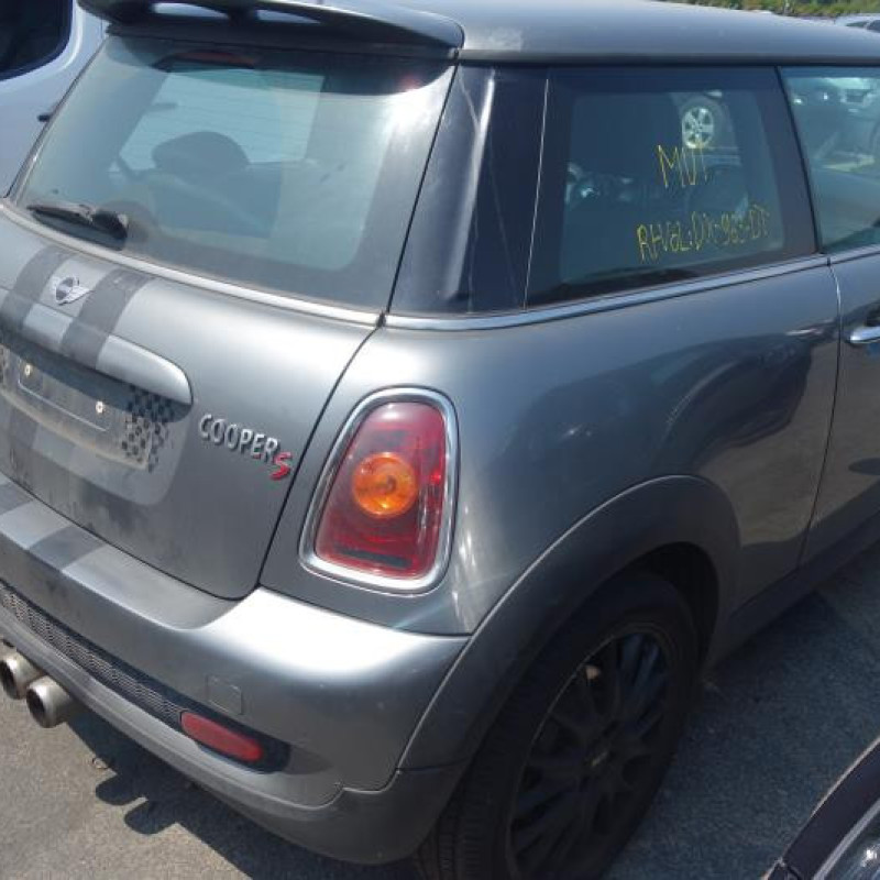 Malle/Hayon arriere MINI MINI 2 R56 Photo n°6