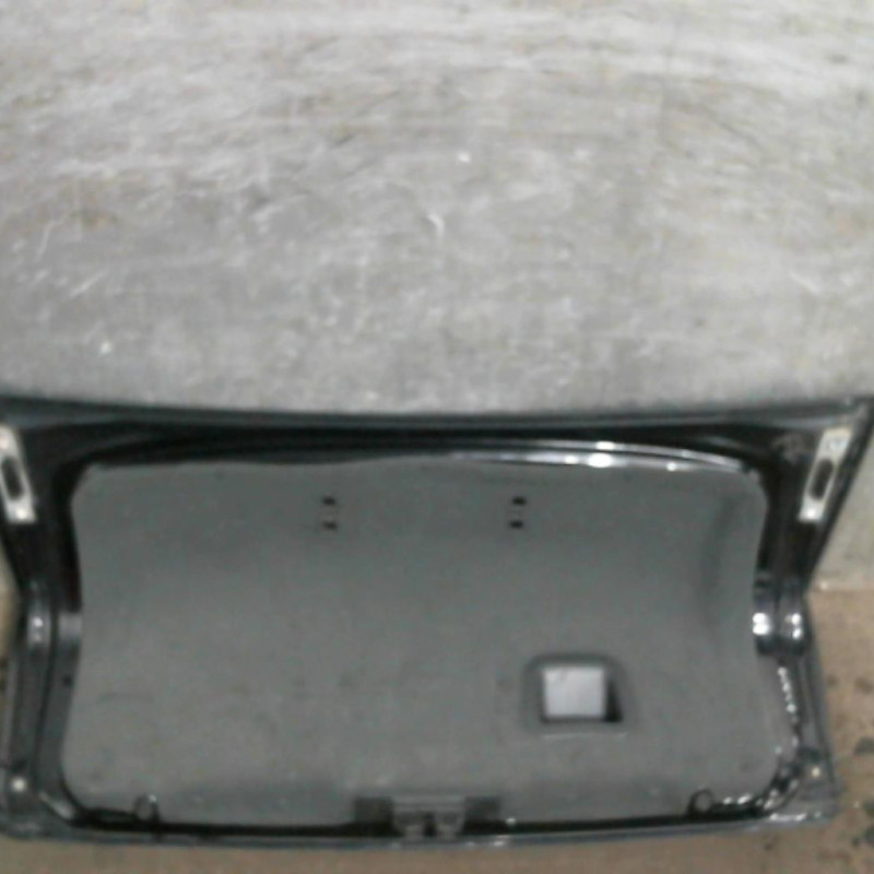 Malle/Hayon arriere OPEL VECTRA C Photo n°3