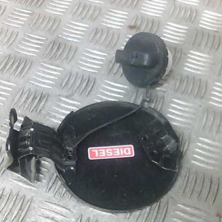 Trappe d'essence TOYOTA YARIS 2