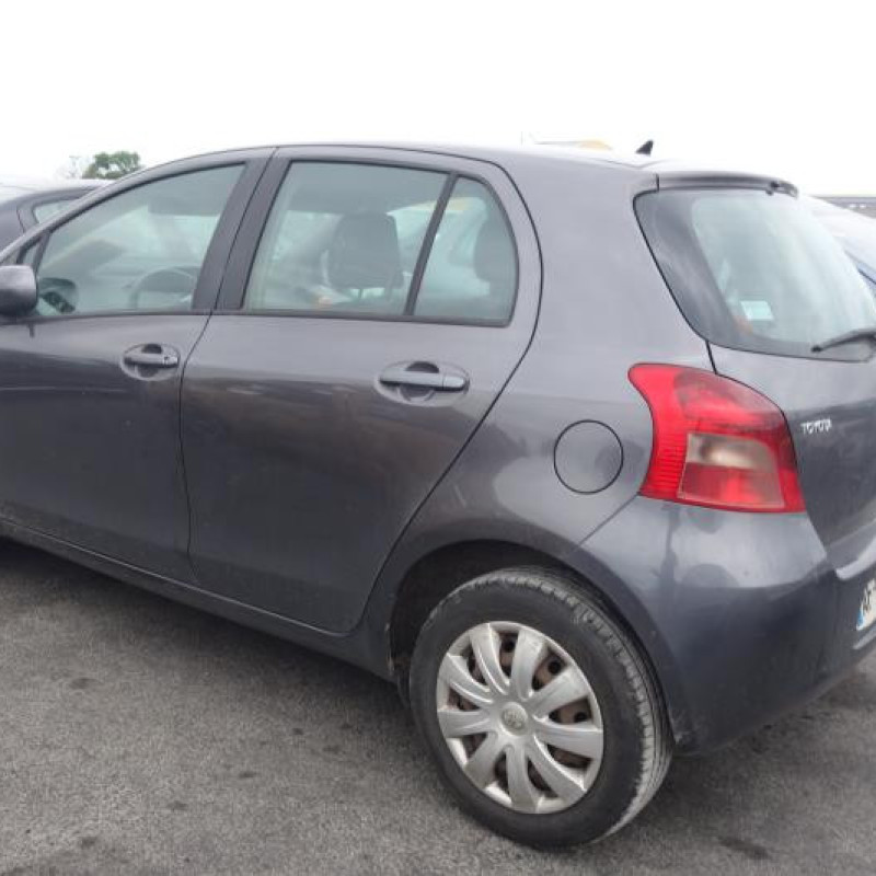 Trappe d'essence TOYOTA YARIS 2 Photo n°6