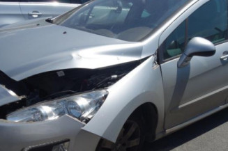 Pretensionneur de ceinture avant droit PEUGEOT 308 1 SW
