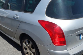 Pretensionneur de ceinture avant droit PEUGEOT 308 1 SW