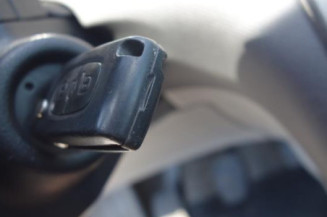 Pretensionneur de ceinture avant gauche PEUGEOT 308 1 SW