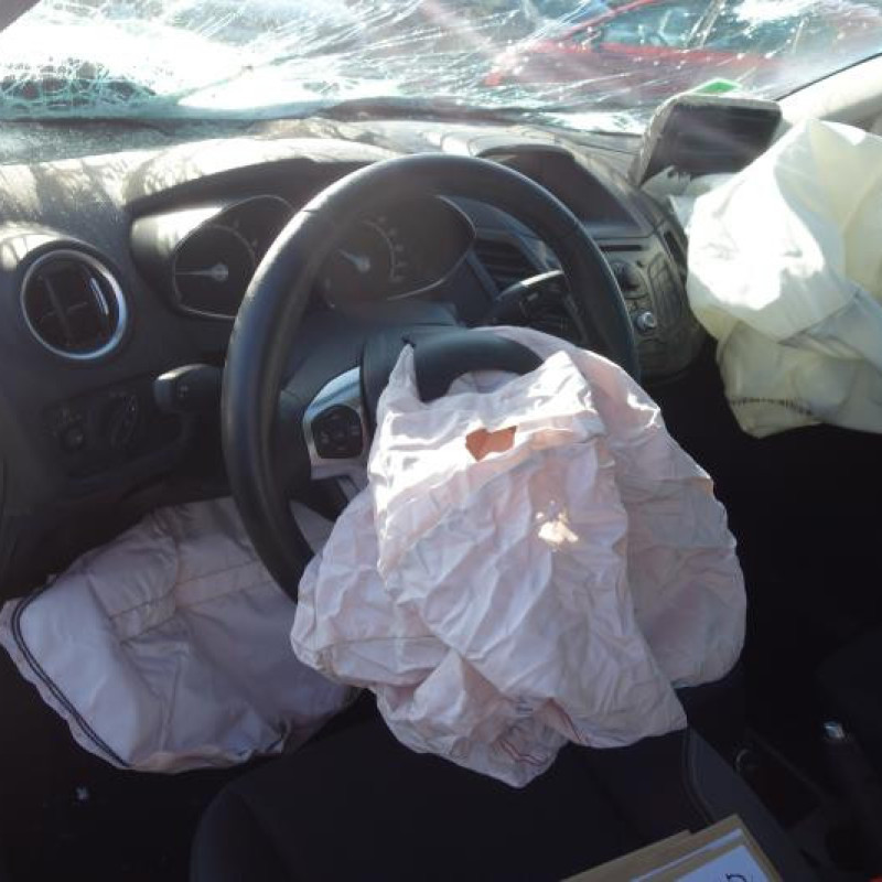 Boite a gants FORD FIESTA 6 Photo n°7