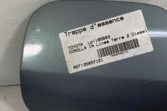 Trappe d'essence TOYOTA COROLLA 10 Photo n°1