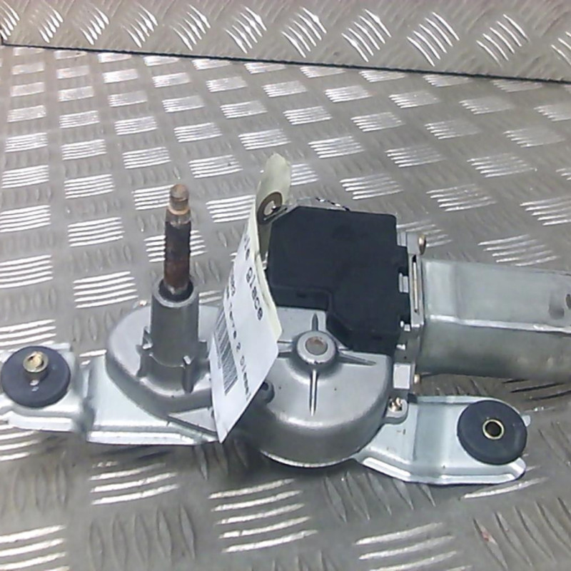 Moteur essuie glace arriere TOYOTA COROLLA 10 Photo n°1