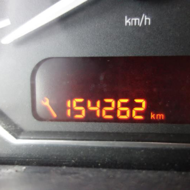 Attache ceinture avant droit PEUGEOT 1007 Photo n°12