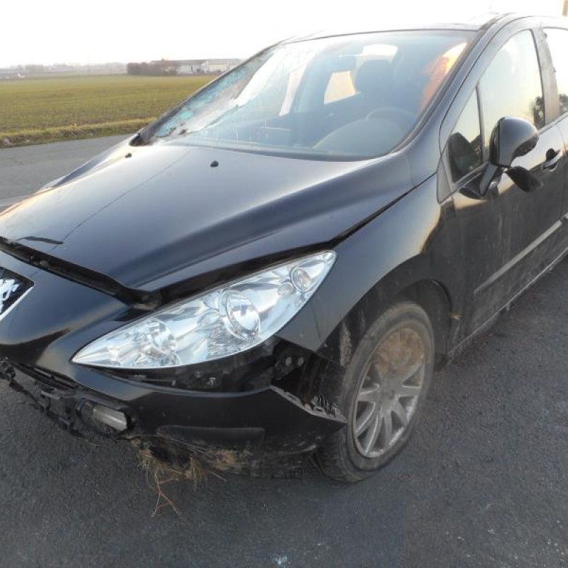 Pretensionneur de ceinture avant gauche PEUGEOT 308 1 Photo n°4