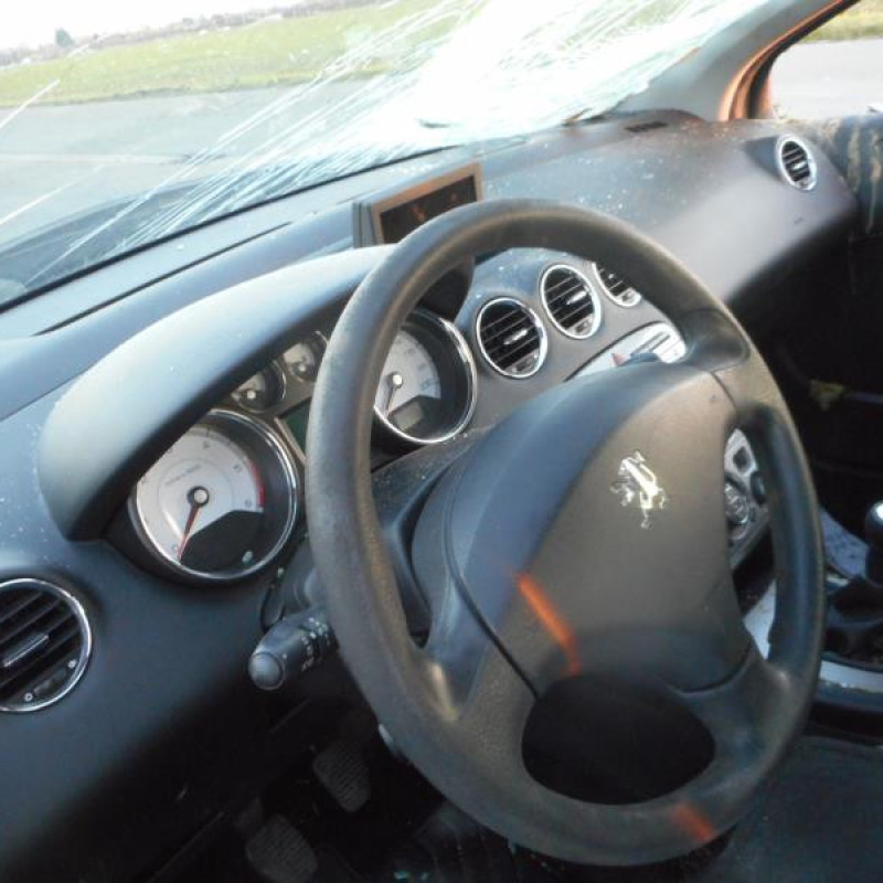 Pretensionneur de ceinture avant gauche PEUGEOT 308 1 Photo n°8