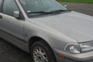 Retroviseur droit VOLVO S 40 1