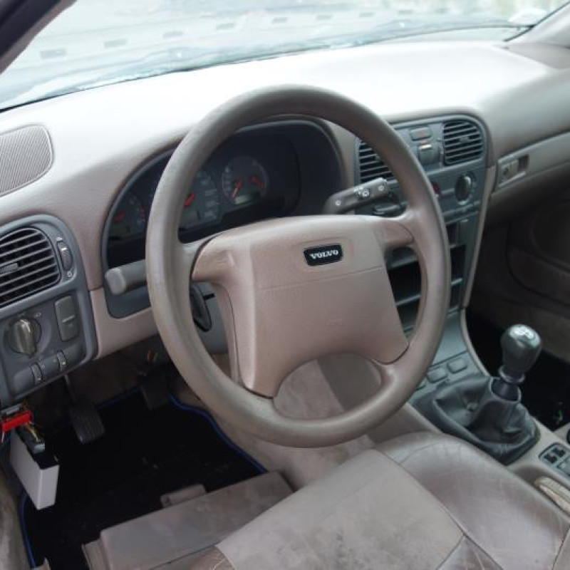 Retroviseur droit VOLVO S 40 1 Photo n°8