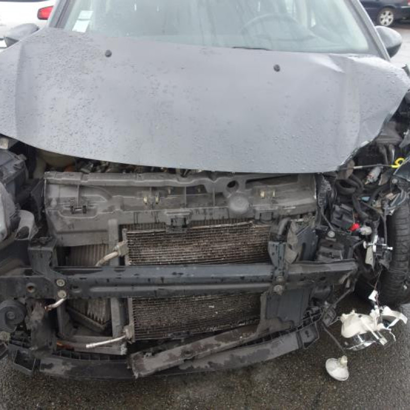Attache ceinture avant droit CITROEN C3 2 Photo n°5