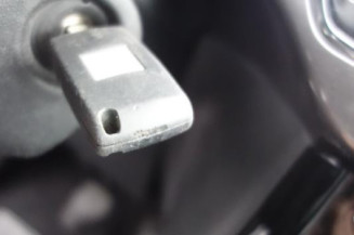 Attache ceinture avant droit CITROEN C3 2