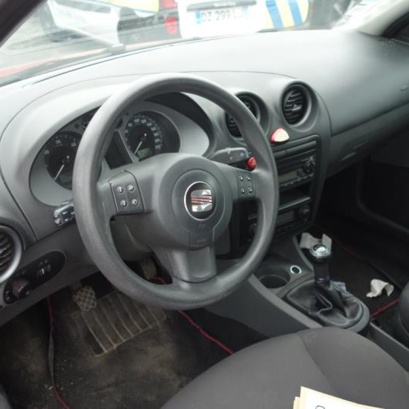 Malle/Hayon arriere SEAT IBIZA 3 Photo n°7