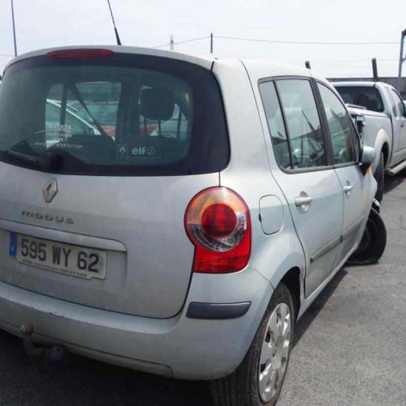 Trappe d'essence RENAULT MODUS Photo n°6