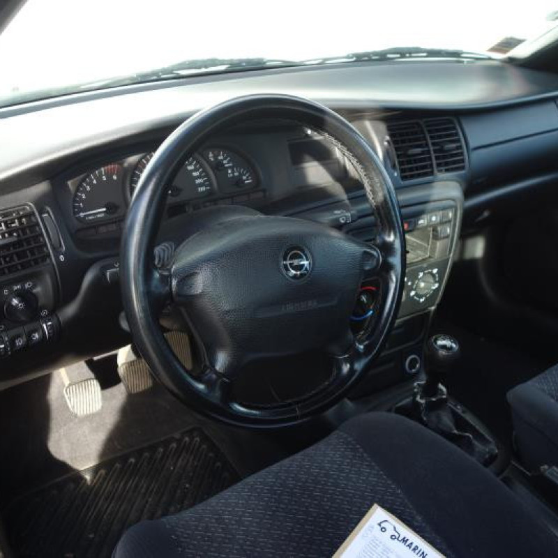 Porte arriere droit OPEL VECTRA B Photo n°7