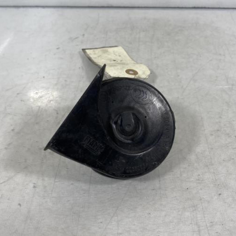 Avertisseur/Klaxon OPEL CORSA D Photo n°1