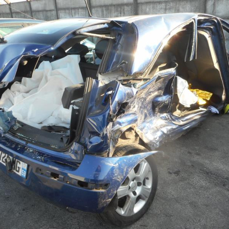 Bloc ABS (freins anti-blocage) OPEL CORSA C Photo n°5