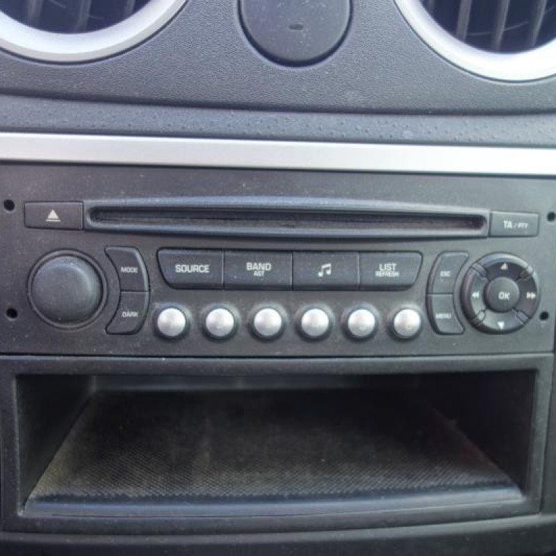 Ceinture arriere gauche CITROEN C3 1 Photo n°10