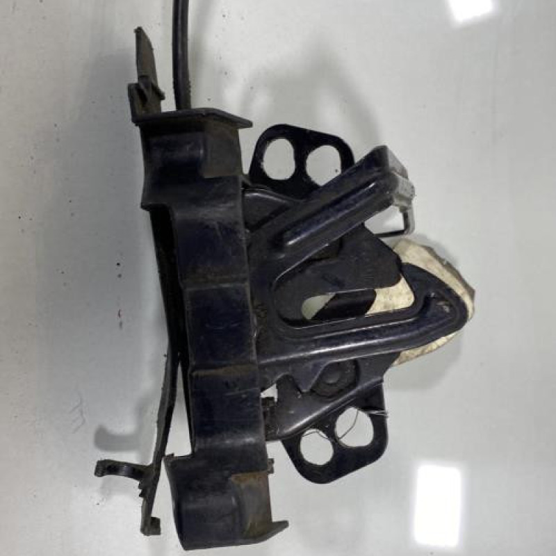 Fermeture de capot HYUNDAI I 10 1 Photo n°3