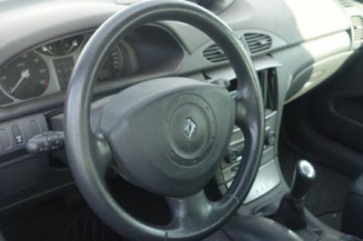 Amortisseur avant gauche RENAULT LAGUNA 2