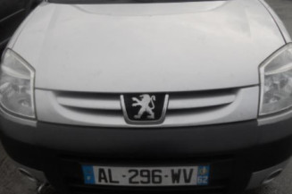 Bouton de warning PEUGEOT PARTNER 1