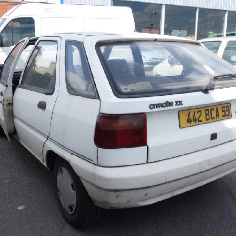 Moteur essuie glace arriere CITROEN ZX Photo n°5