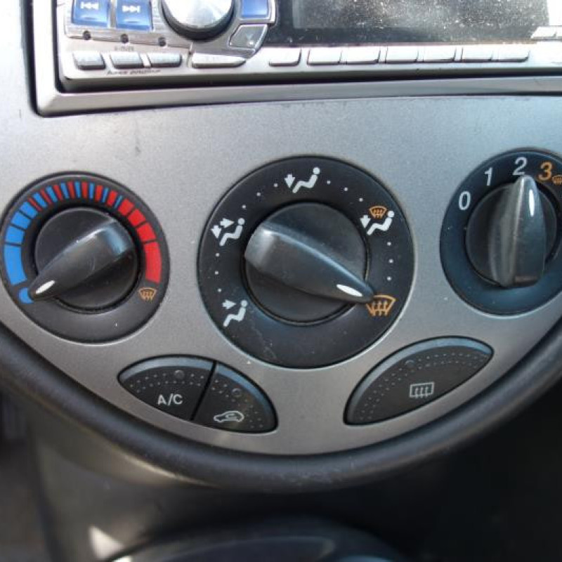 Porte arriere gauche FORD FOCUS 1 Photo n°9