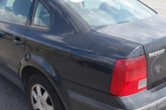 Bloc ABS (freins anti-blocage) VOLKSWAGEN PASSAT 4