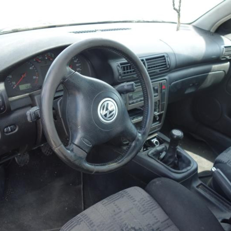 Bloc ABS (freins anti-blocage) VOLKSWAGEN PASSAT 4 Photo n°6