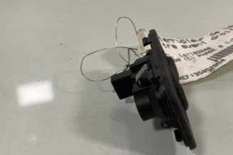 Interrupteur de leve vitre avant droit OPEL CORSA C