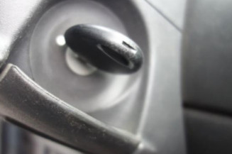 Interrupteur de leve vitre avant droit OPEL CORSA C