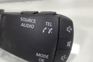 Com (Bloc Contacteur Tournant+Commodo Essuie Glace+Commodo Phare) DACIA DUSTER 2