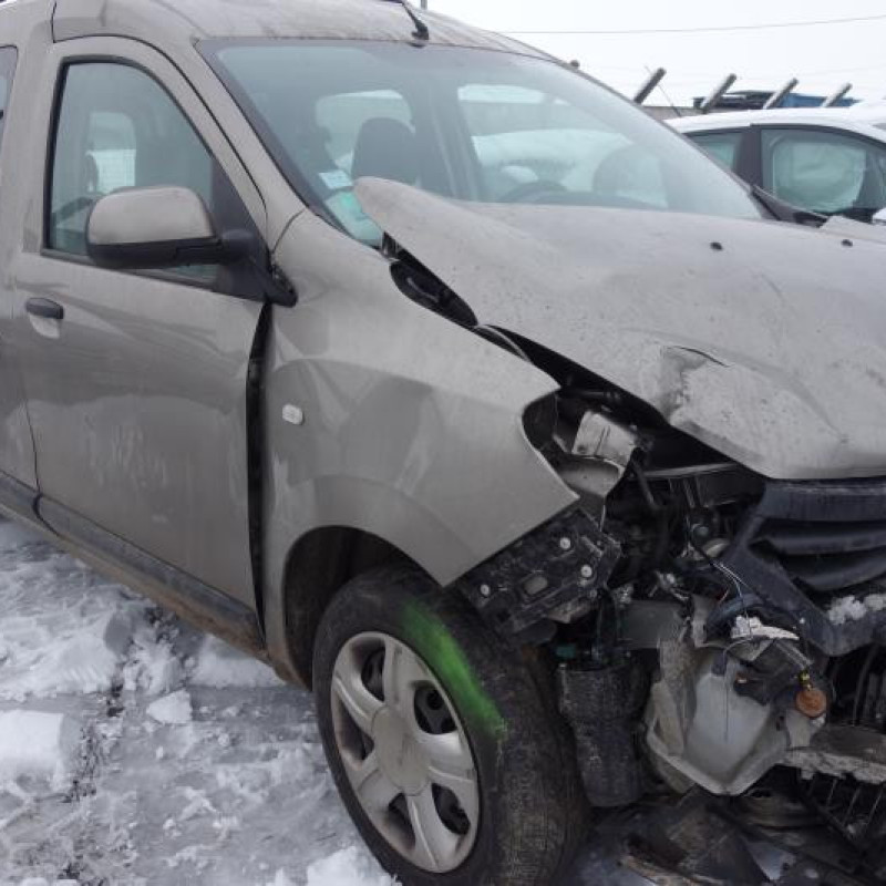Alternateur DACIA DOKKER Photo n°6