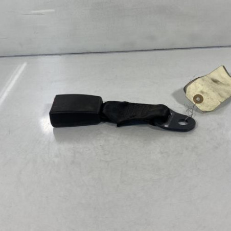 Attache ceinture arriere gauche NISSAN MICRA 3