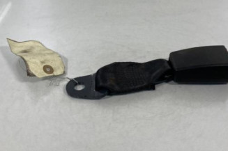 Attache ceinture arriere gauche NISSAN MICRA 3