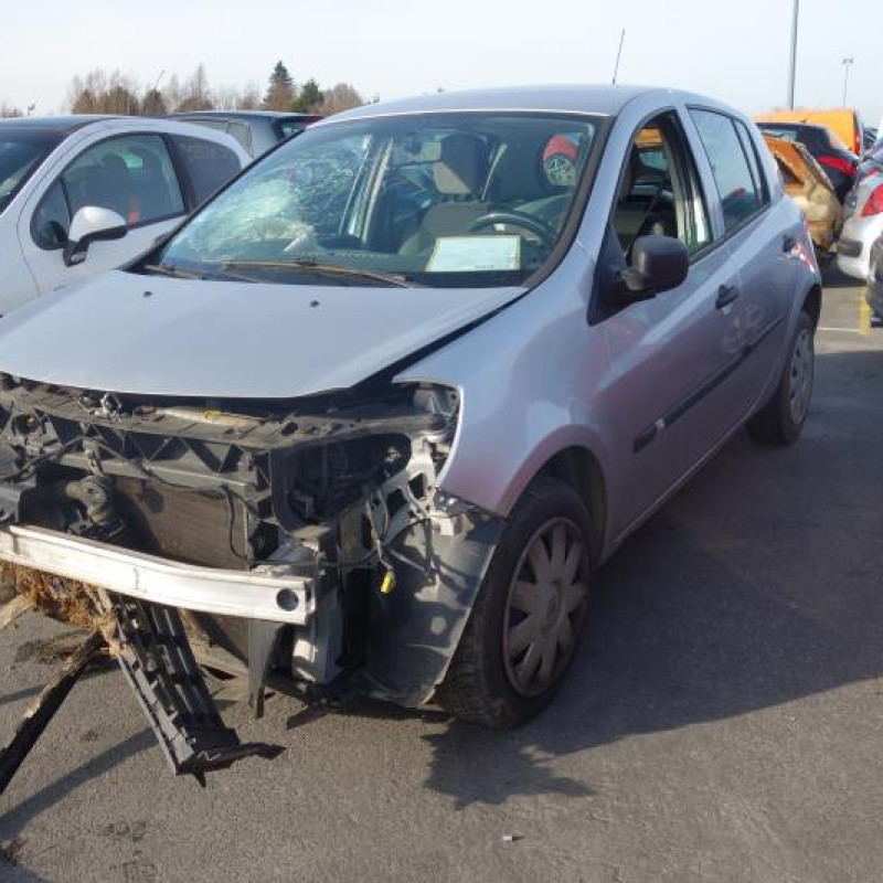 Ceinture arriere gauche RENAULT CLIO 3 Photo n°4
