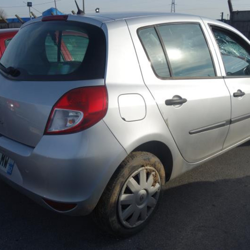 Ceinture arriere gauche RENAULT CLIO 3 Photo n°6